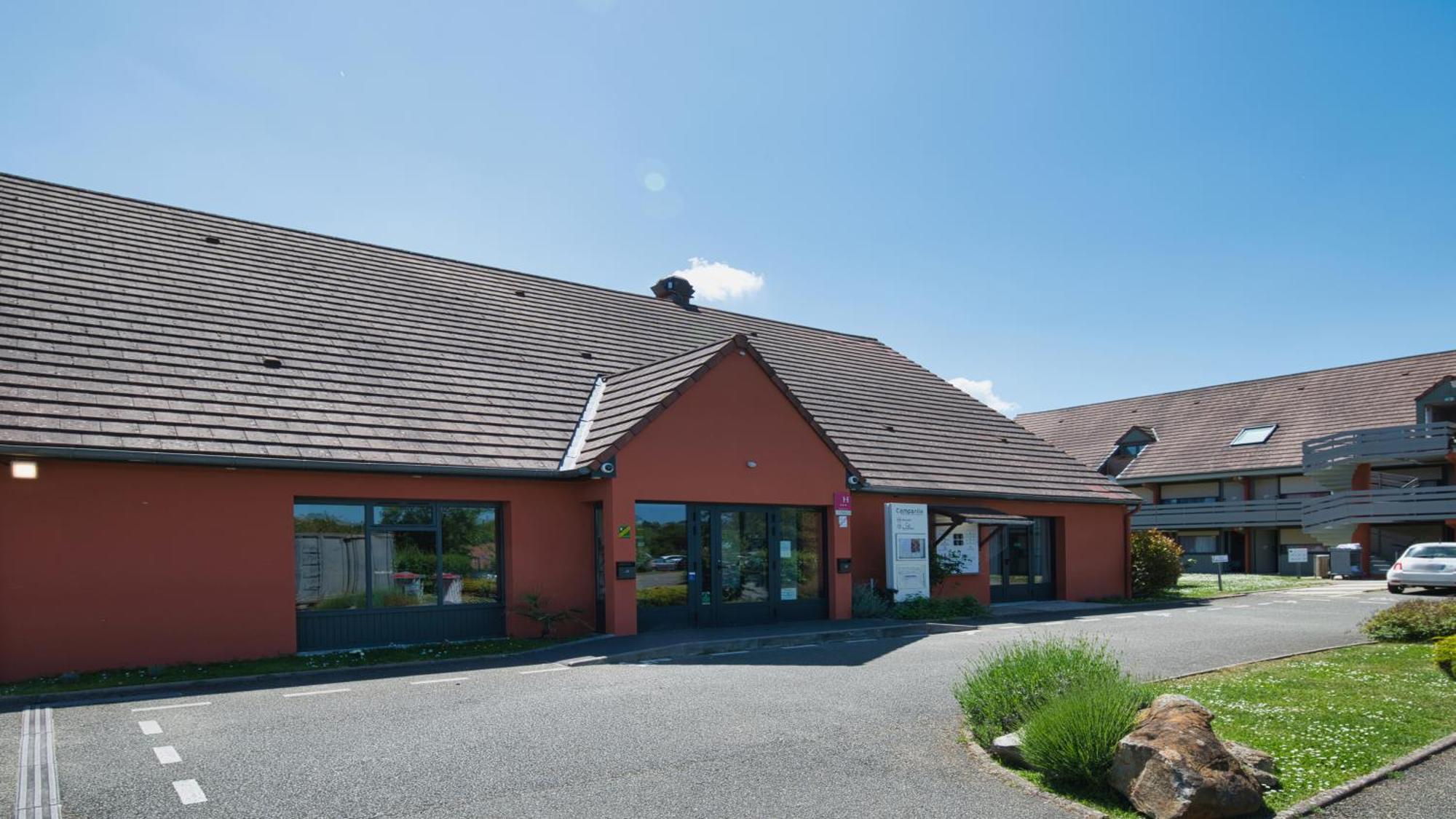 Campanile Nature - Dreux Exterior foto
